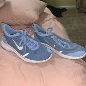 Nike Flex Experience 8 Sneakers